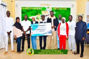 Lire la suite à propos de l’article Cadre de vie : l’ASC Mboth gagne le concours d&rsquo;aménagement d&rsquo;espaces publics à Bargny.