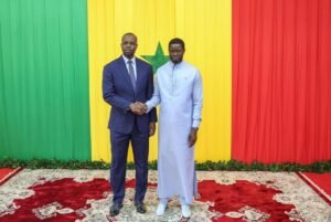 Lire la suite à propos de l’article Unité nationale : le cap de Bassirou Diomaye Faye pour 2026