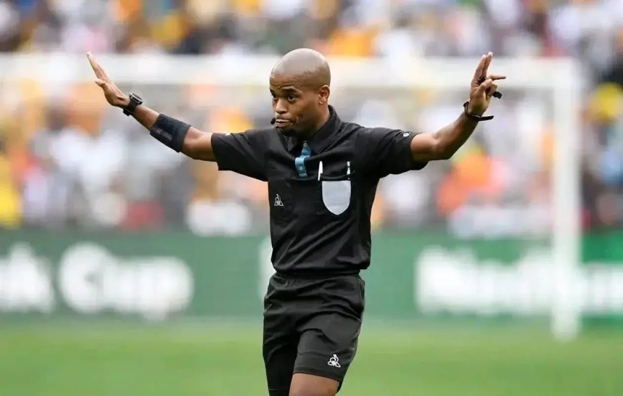 You are currently viewing ALERTE CAN 2025 : Arbitrage Polémique Avant Sénégal – Mali !