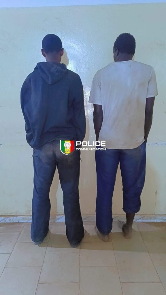 Lire la suite à propos de l’article Scandale à Rufisque : deux hommes surpris en plein ébat