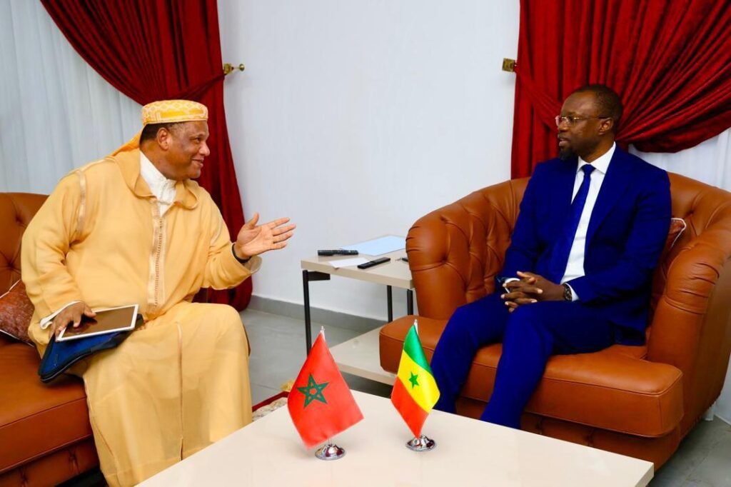 Lire la suite à propos de l’article Ousmane Sonko au Maroc : Le renforcement des liens entre Dakar et Rabat