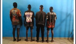 Lire la suite à propos de l’article Quatre suspects arrêtés après une agression à Jaxaay : la police à la poursuite des complices