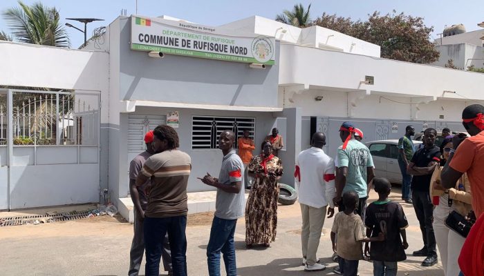 Mouvement d&rsquo;humeur des agents de la mairie de rufisque Nord: Ils exigent leurs salaires