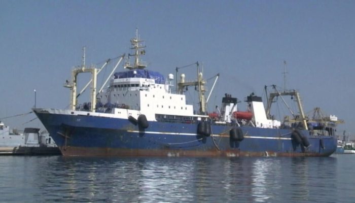 Pêche : la CONAPED dénonce l’accès accordé à 5 navires industriels dans la zone démersale côtière